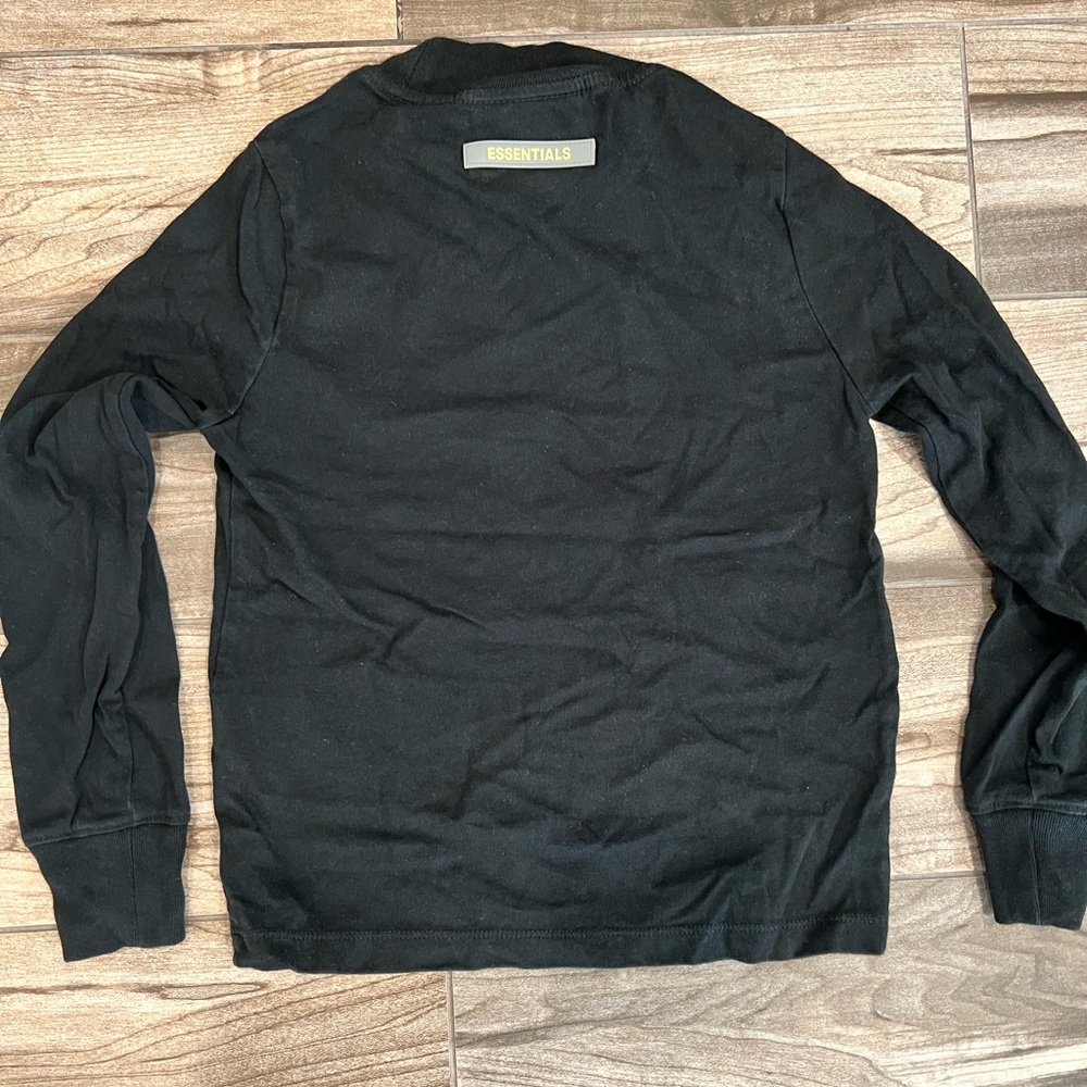 Fear of God ESSENTIALS Kids Logo Long Sleeve T-Shirt SZ 4/5 - Picture 3 of 3